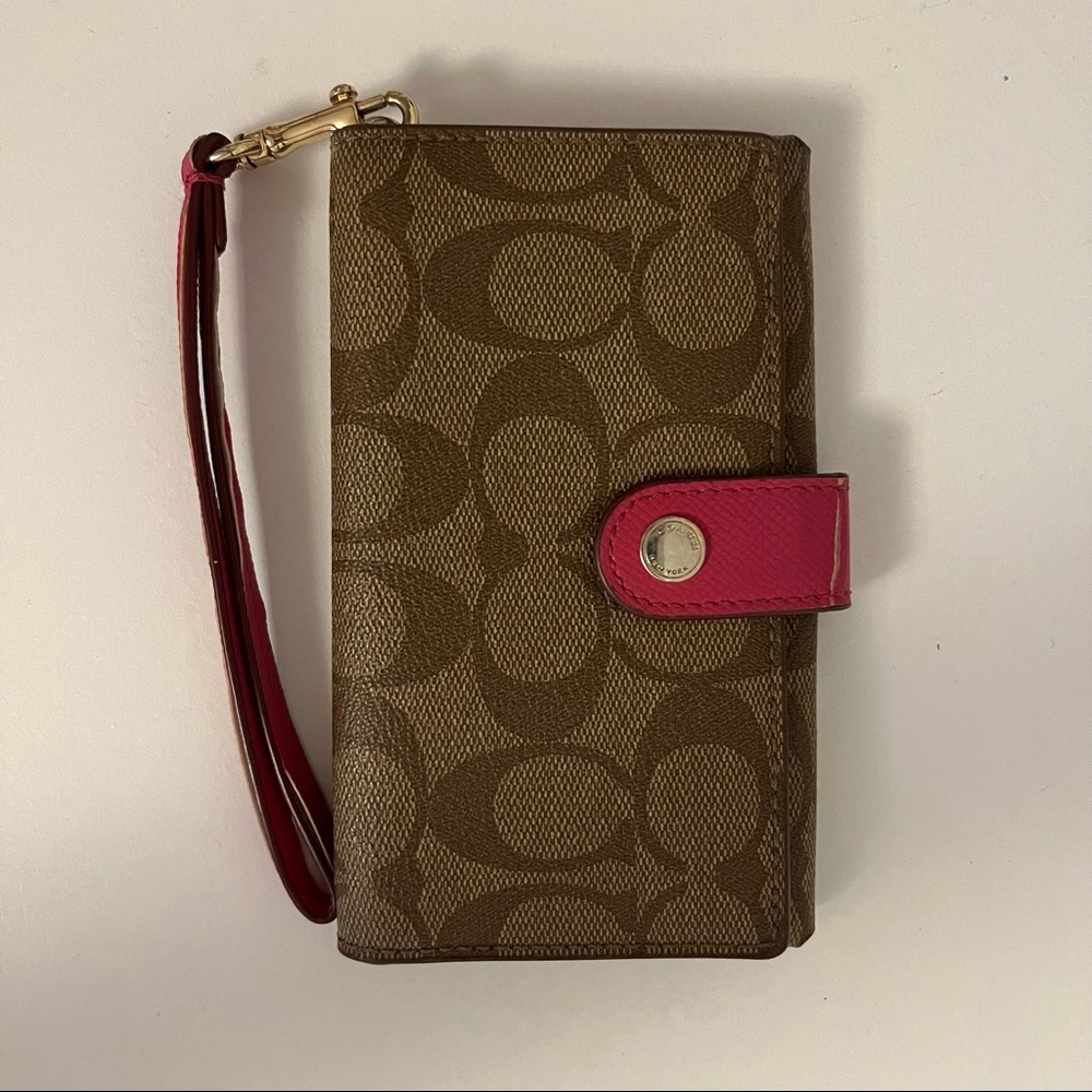 COACH Phone Clutch And Wristlet
